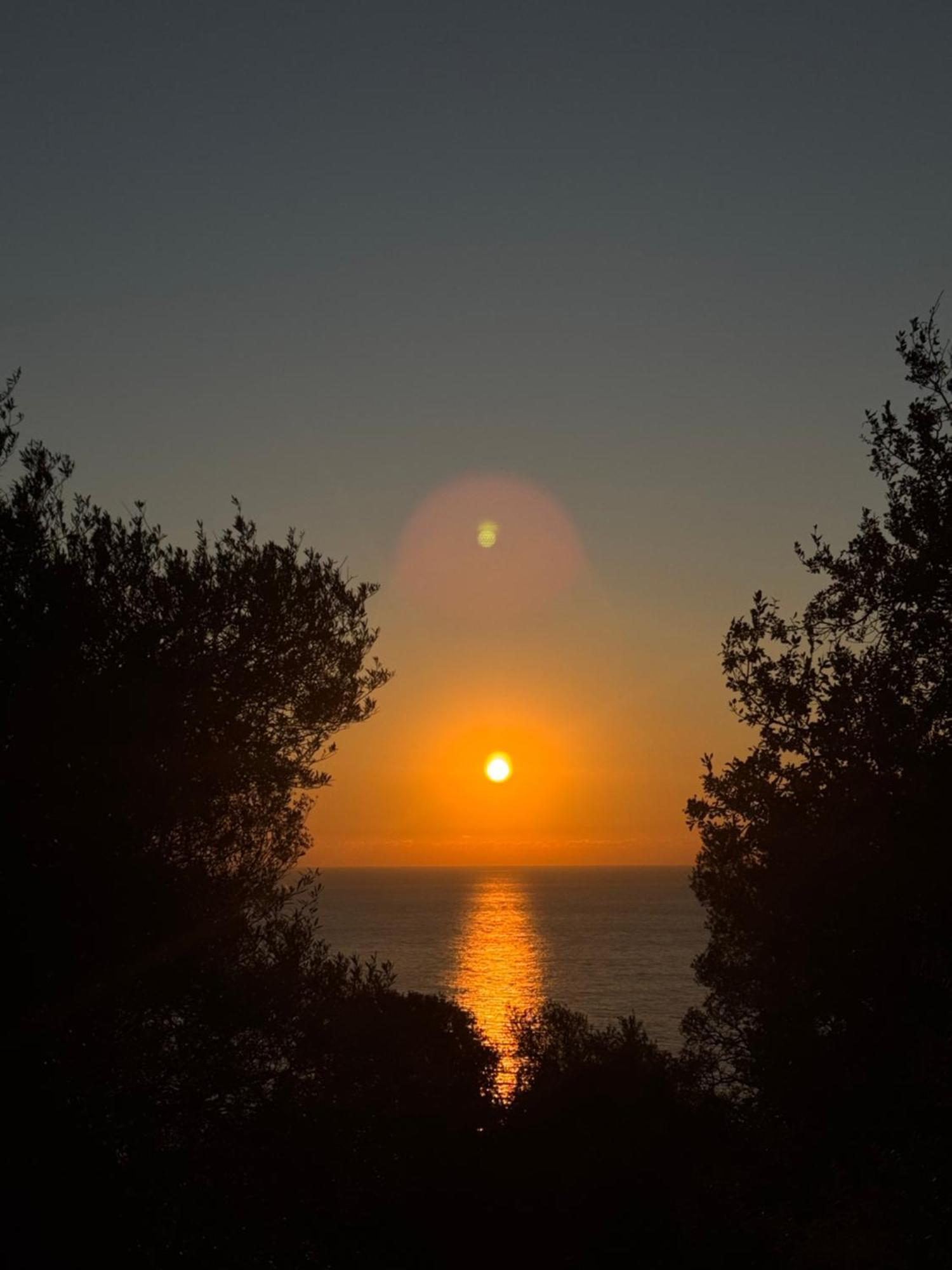 Room With Amazing Sea View Himare Buitenkant foto