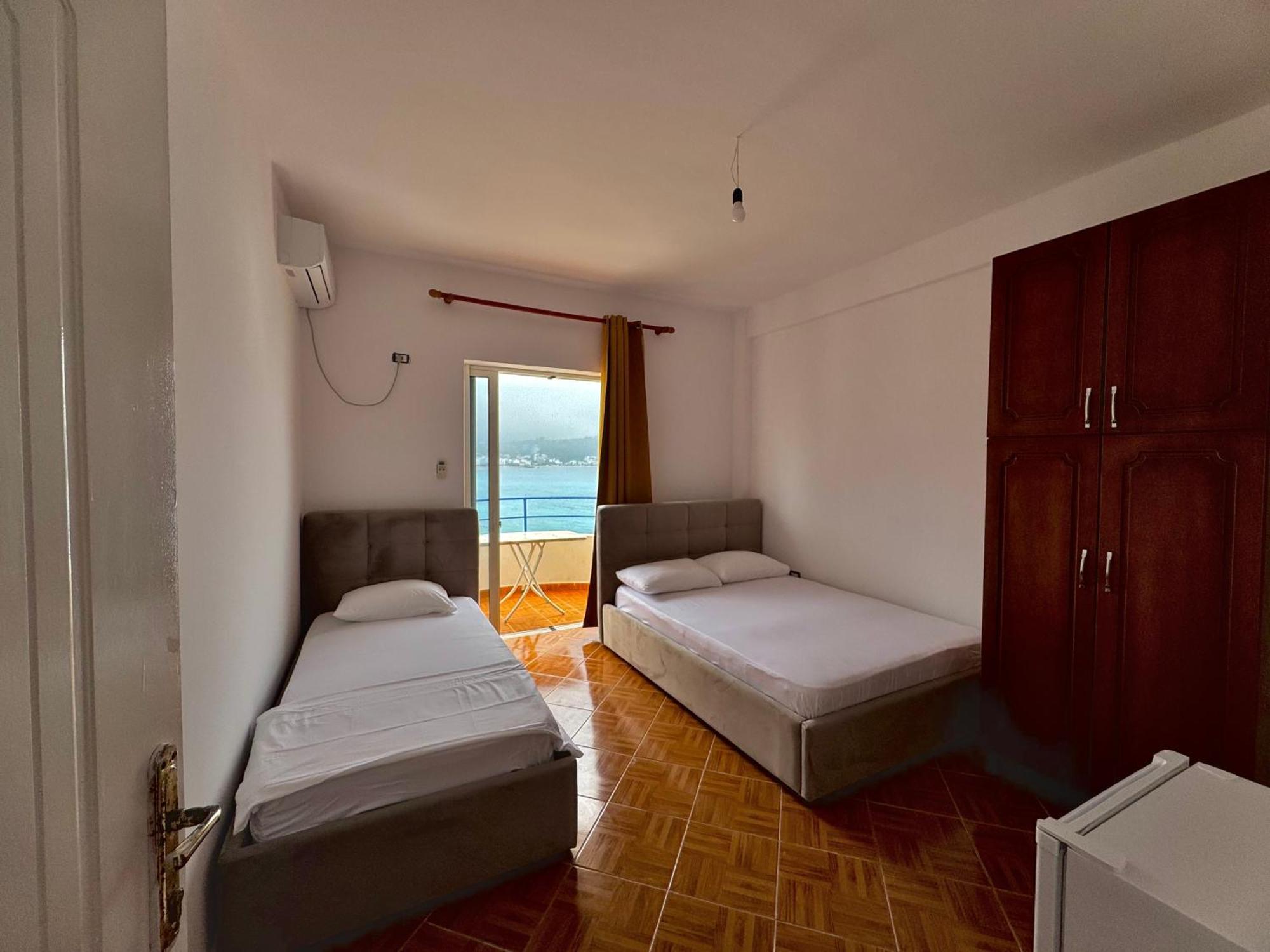 Room With Amazing Sea View Himare Buitenkant foto
